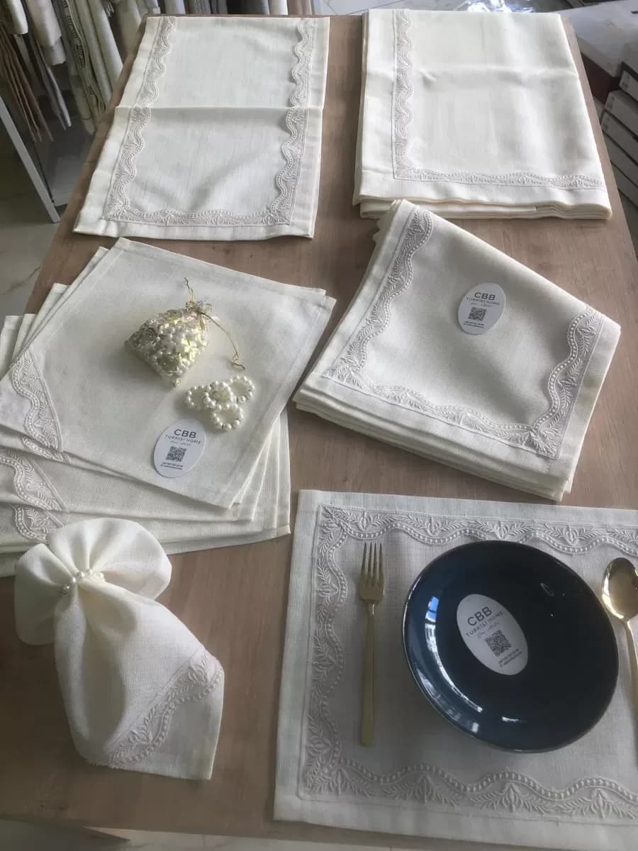 Sofra Takımı Lina Gardenya Keten Yemek Takımı 160x260 Masa Seti 26 Parça Runner Set Krem