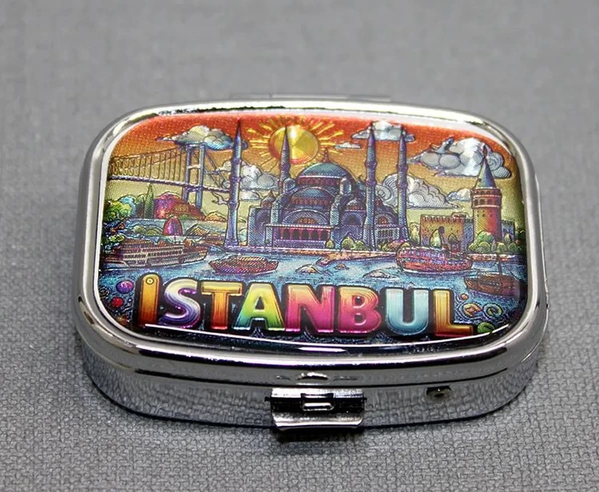 İstanbul Temalı İlaç Kutusu Anahtarlık Alk4371