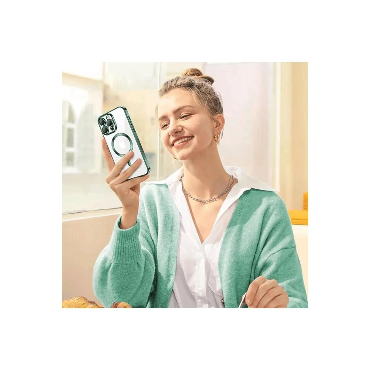 Apple İphone 15 Pro Kılıf Kross Magneticsafe Kapak - Lacivert