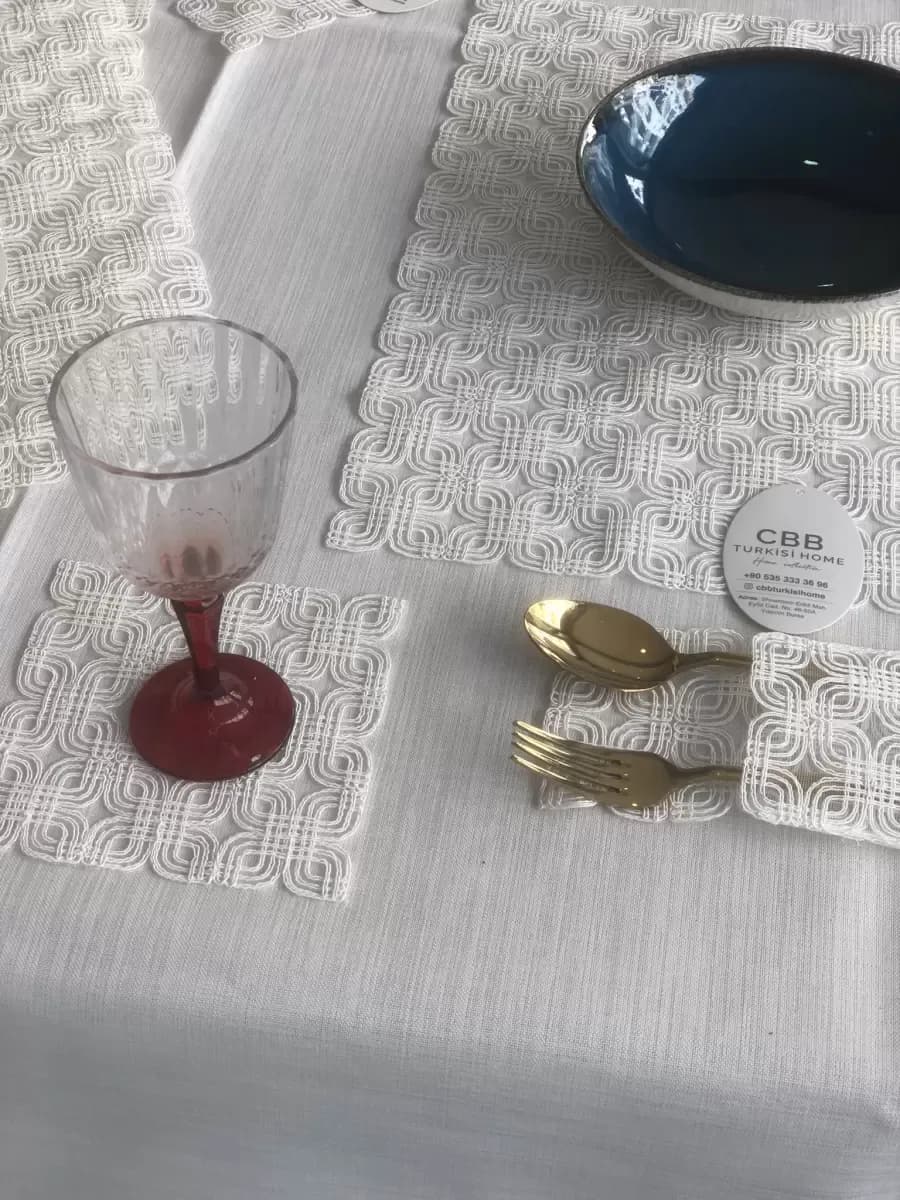 Sofra Takımı Orion Gardenya Keten Yemek Takımı 160x260 Masa Seti 26 Parça Runner Set Krem