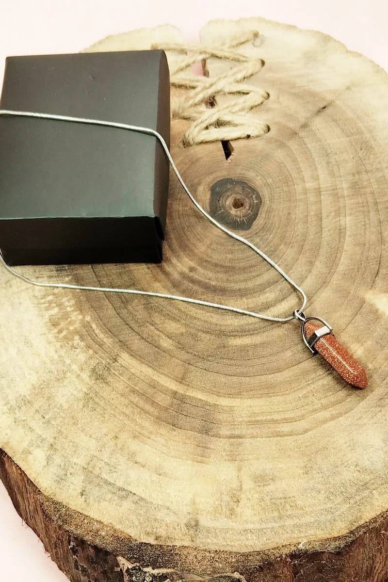 Yıldız Taşı Doğal Taşı Zincirli El Yapımı Tasarımlı Kolye Uç: 3, 5 cm Zincir: 20 cm Kutulu
