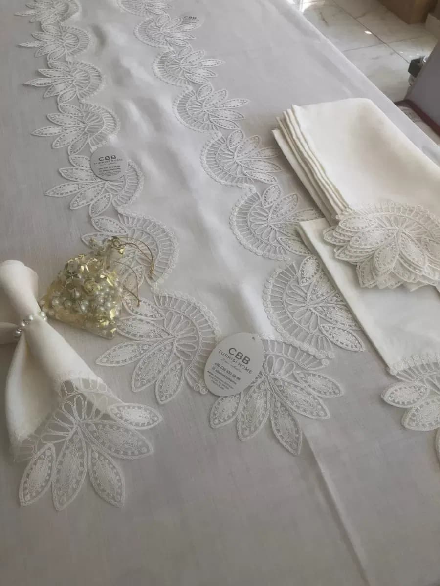 Sofra Takımı Lady Gardenya Keten Yemek Takımı 160x220 Masa Seti 26 Parça Runner Set Krem