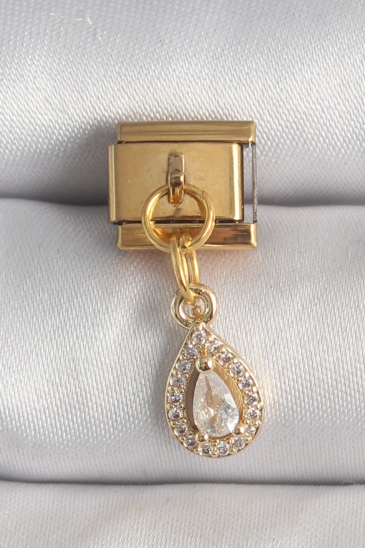 316L Çelik Gold Renk Sallantı Damla Zirkon Taşlı Charm