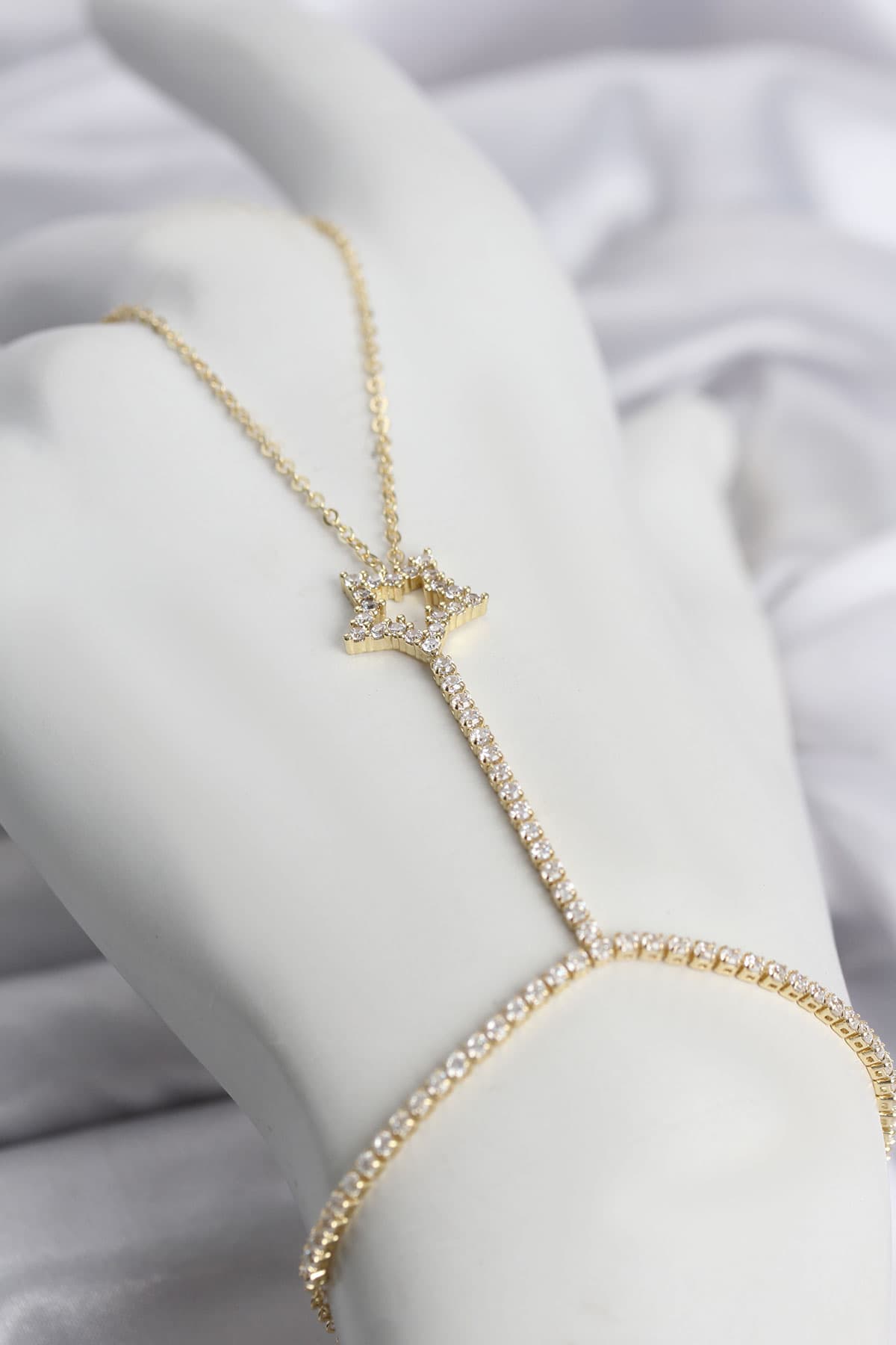 Gold Renk Pirinç Zirkon Taşlı Yıldız Model Şahmeran