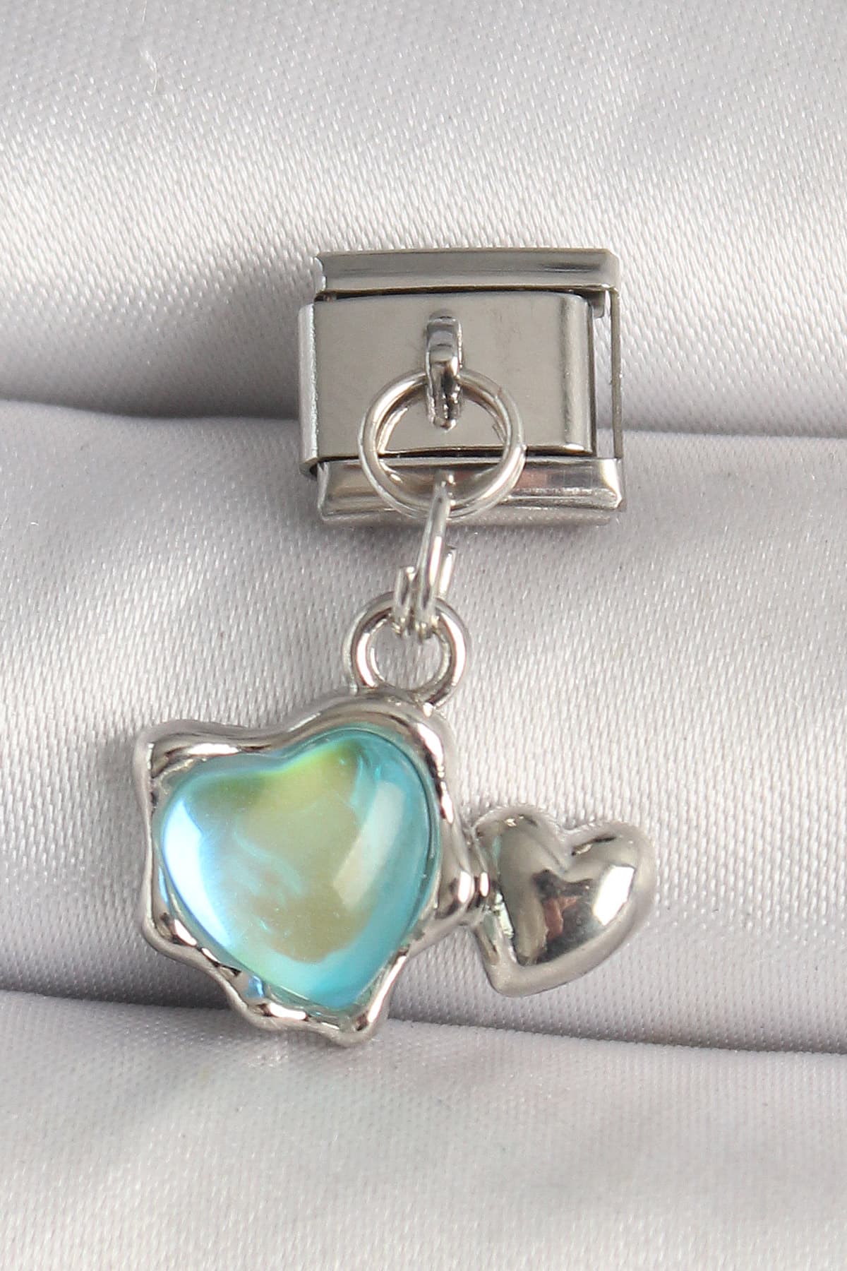 316L Çelik Gümüş Renk Mavi Mineli Kalp Model Charm