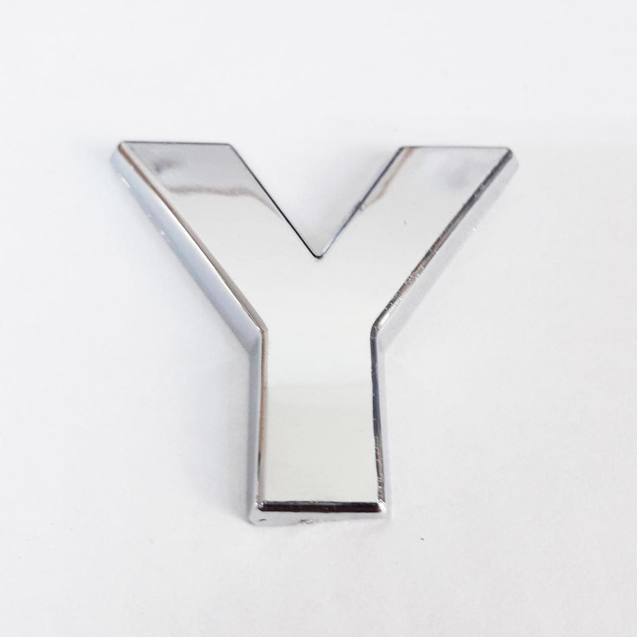 Y Harfi 3,75 cm Krom Yapışkanlı