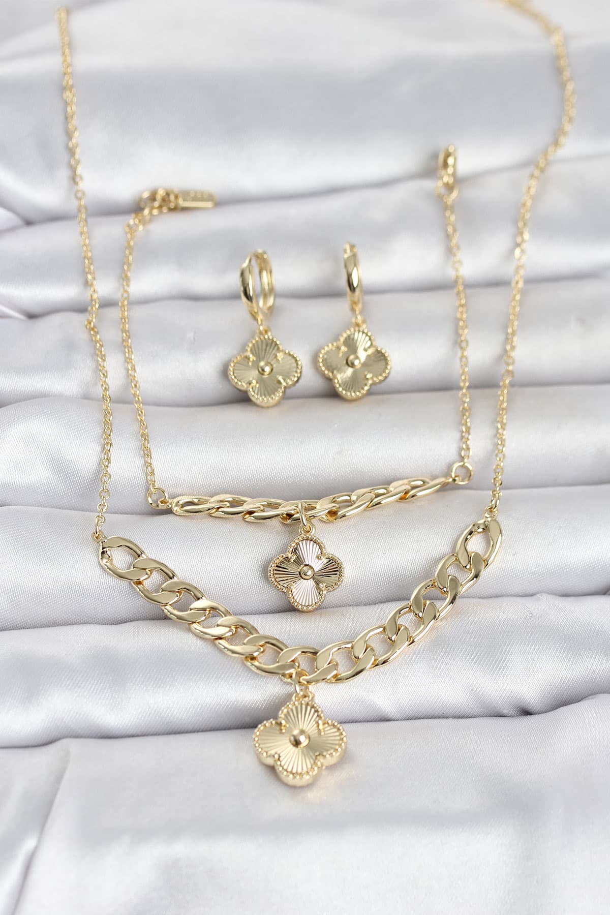 Gold Renk Pirinç Kolye Bileklik ve Küpe Seti