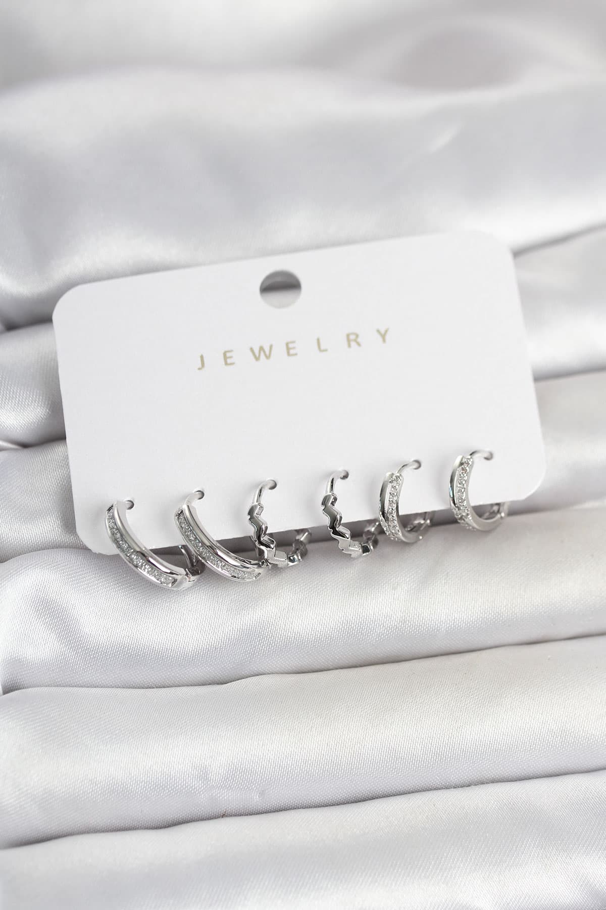 Pirinç Gümüş Renk Kadın Küpe Seti