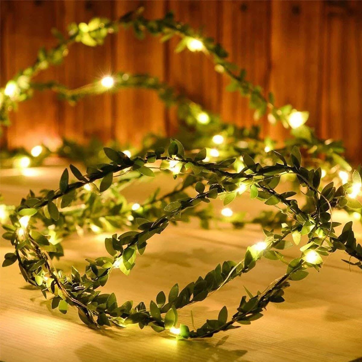 Yapraklı Dekorlu 3 Metre Peri Led Pilli Işık Yılbaşı Aydınlatma