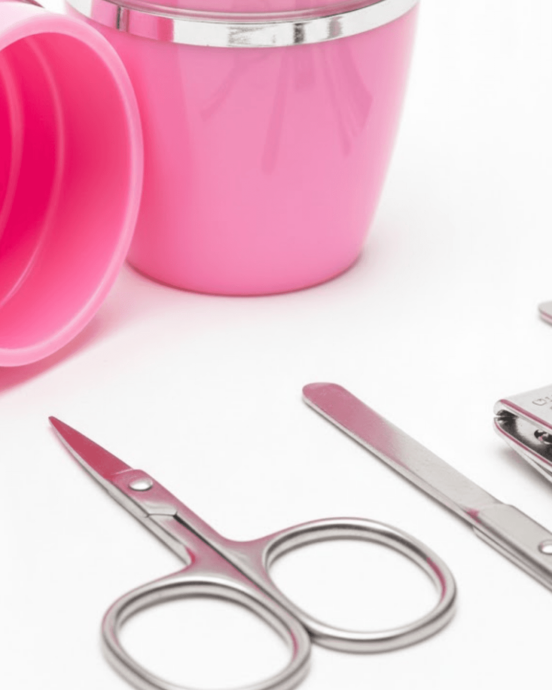 Tırnak Bakım Manikür Pedikür Seti 4 Parça Pembe Pratik Günlük Kullanım