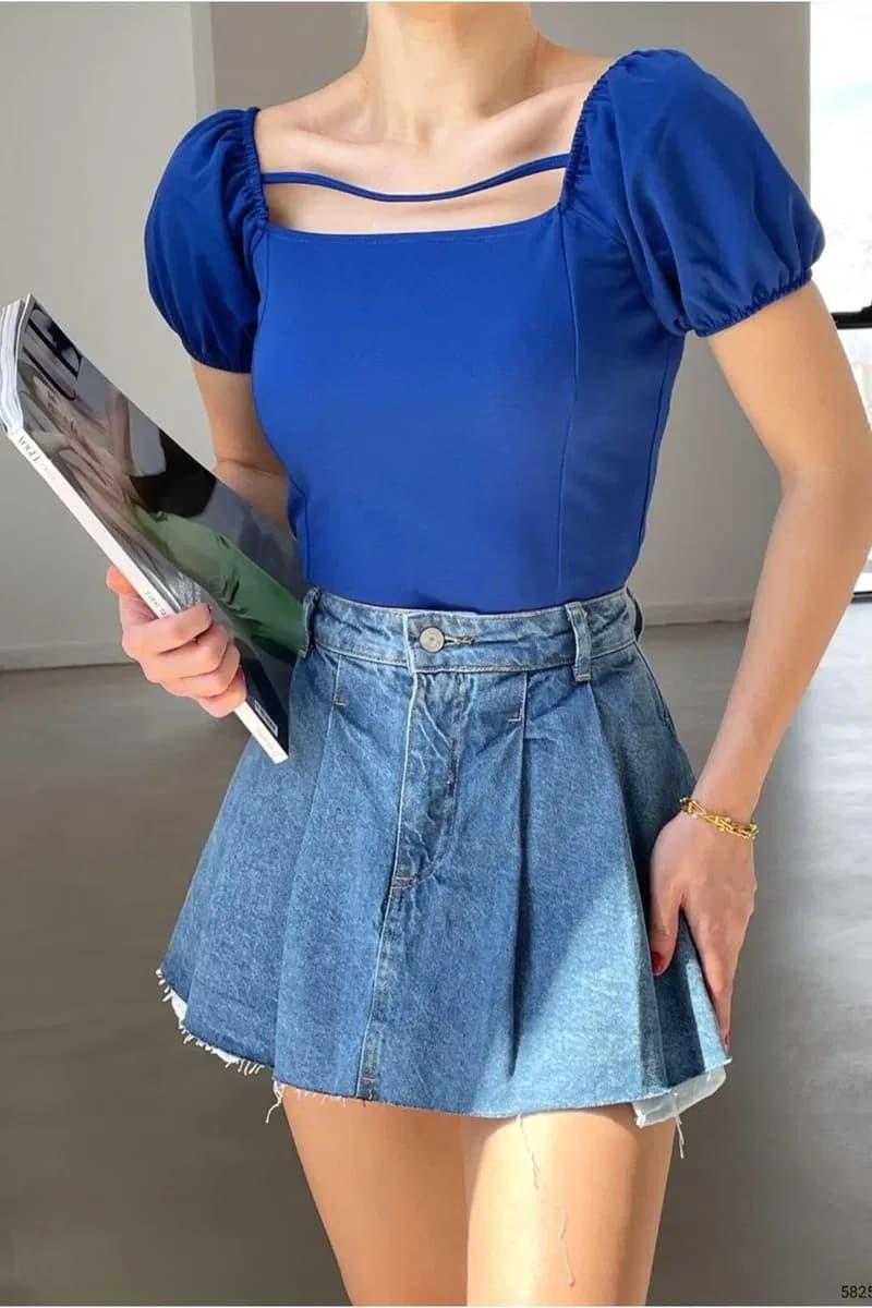 Kadın Krep Kumaş Kare Yaka Askılı Bluz