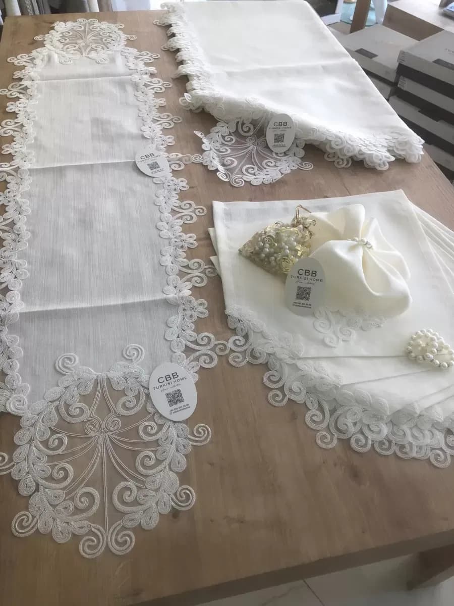Sofra Takımı 26 Parça Anna Model Yemek Takımı Örtüsü Dertsiz 160 x 220 cm Masa Örtüsü