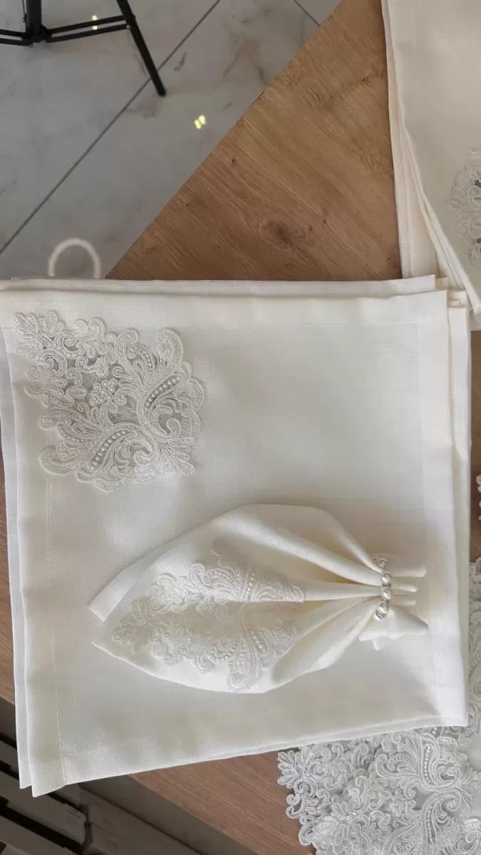 Sofra Takımı Mimoza Gardenya Keten Yemek Takımı 160x220 Masa Seti 26 Parça Runner Set Krem