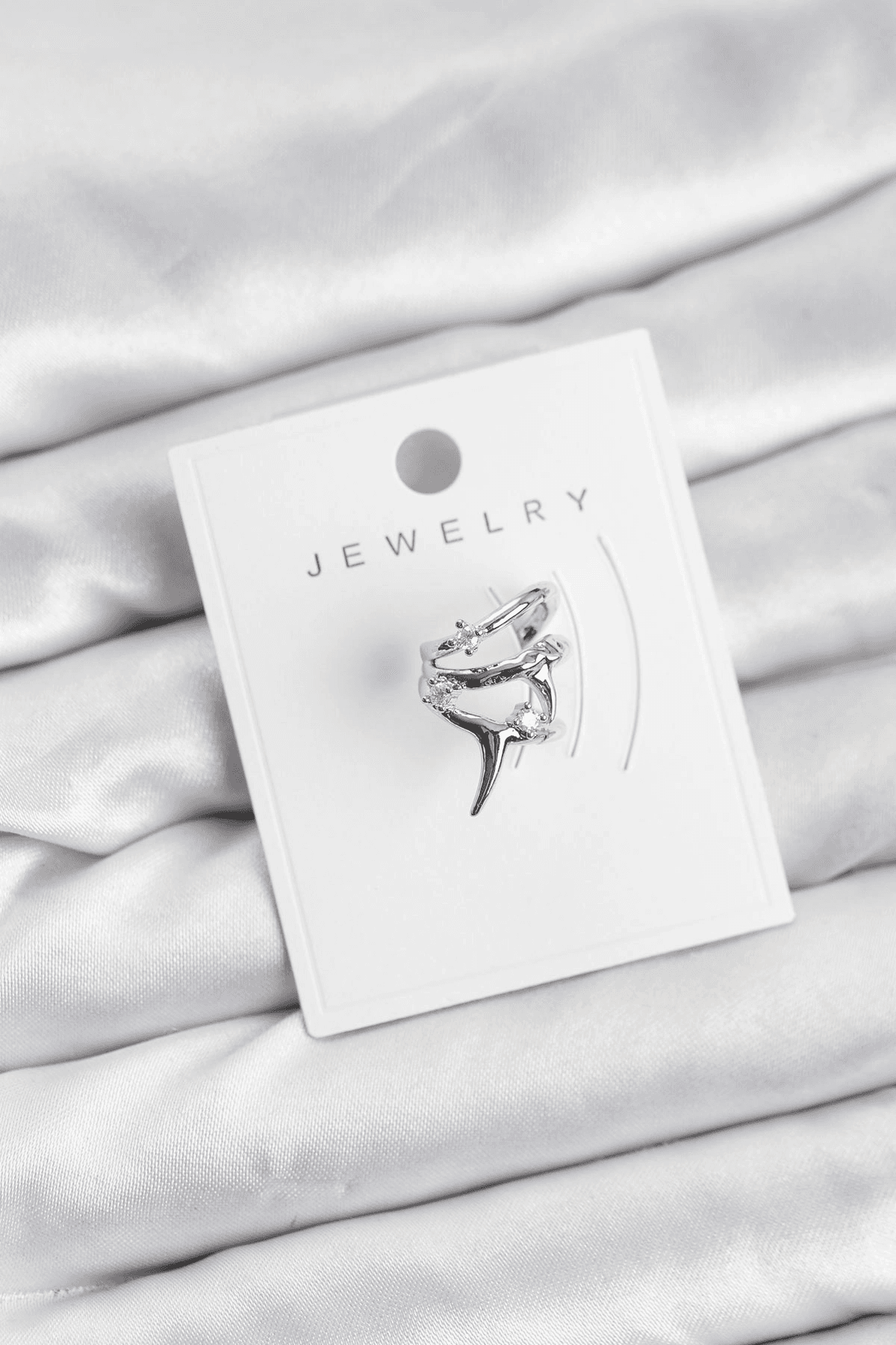 Gümüş Renk Pirinç Diken Model Kıkırdak Earcuff Küpe