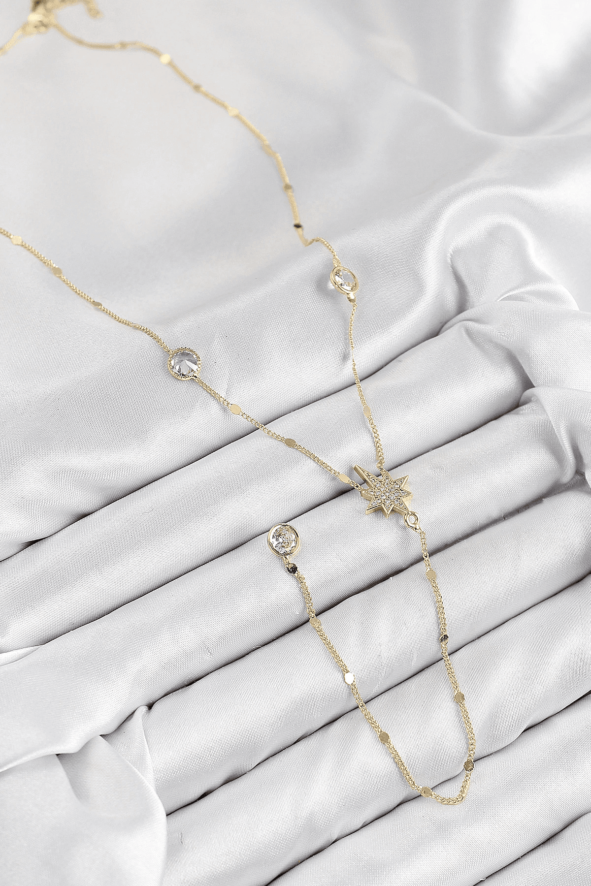 Pirinç Zirkon Taşlı Kutup Yıldızı Model Gold Renk Y Kolye