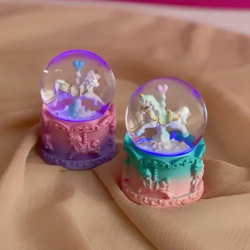 Mini Boy Işıklı Unicorn Kar Küresi
